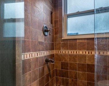 518 Crestover Drive - Photo Thumbnail 30