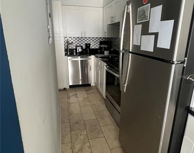 5110 Coquina Key Drive Se - Photo Thumbnail 7