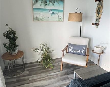 5110 Coquina Key Drive Se - Photo Thumbnail 4