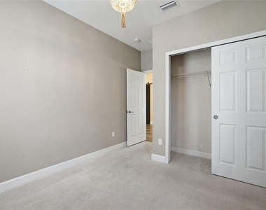 6926 Old Benton Drive - Photo Thumbnail 47