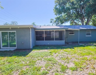 1500 Laurel Circle - Photo Thumbnail 22