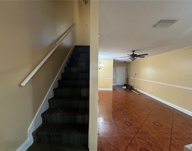 6229 Osprey Lake Circle - Photo Thumbnail 8