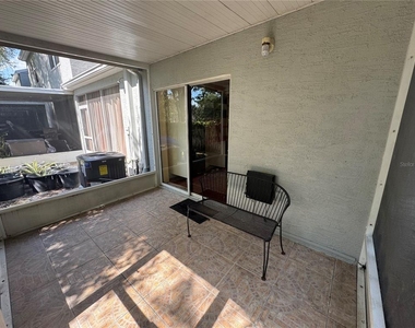 6229 Osprey Lake Circle - Photo Thumbnail 7