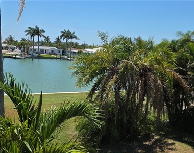 511 Plaza Seville Court - Photo Thumbnail 4