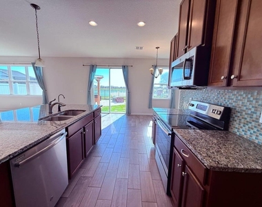 14112 Poke Ridge Drive - Photo Thumbnail 7