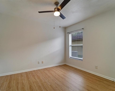 19111 Fern Meadow Loop - Photo Thumbnail 20