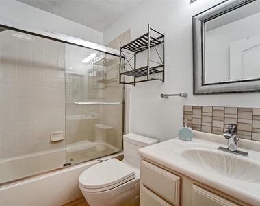 19111 Fern Meadow Loop - Photo Thumbnail 25