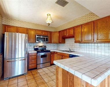 19803 Reading Road - Photo Thumbnail 25