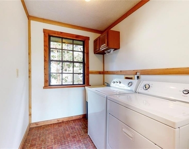 19803 Reading Road - Photo Thumbnail 43