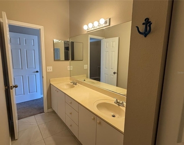 1117 Pinellas Bayway S - Photo Thumbnail 15