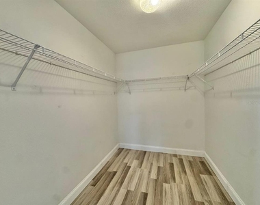 3212 E Emma Street - Photo Thumbnail 34