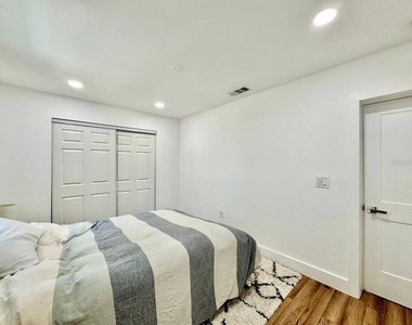 3814 W Tyson Avenue - Photo Thumbnail 23