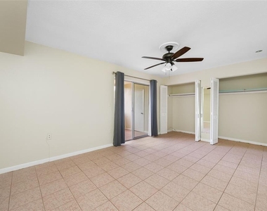 1001 77th Avenue N - Photo Thumbnail 8