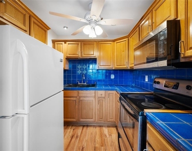 1001 77th Avenue N - Photo Thumbnail 7