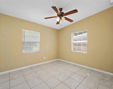 289 43rd Terrace Se - Photo Thumbnail 8