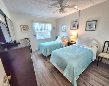 107 Windward Place - Photo Thumbnail 25