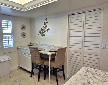 107 Windward Place - Photo Thumbnail 16