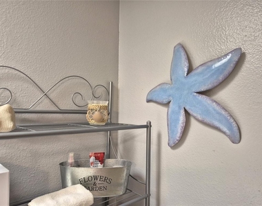 107 Windward Place - Photo Thumbnail 29