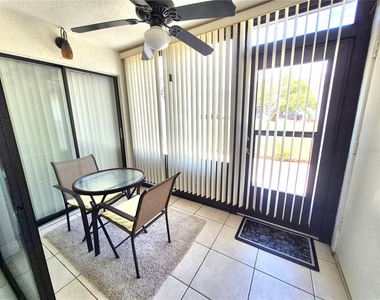 107 Windward Place - Photo Thumbnail 31