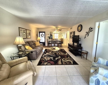 107 Windward Place - Photo Thumbnail 9