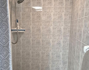 107 Windward Place - Photo Thumbnail 23