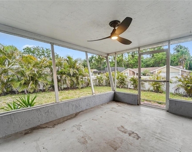 3528 Rock Royal Drive - Photo Thumbnail 14