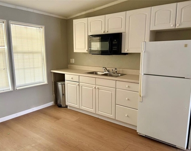 19212 Brown Road - Photo Thumbnail 3