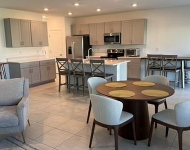 4520 Ranunculus Street - Photo Thumbnail 7