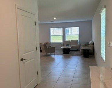 4520 Ranunculus Street - Photo Thumbnail 5
