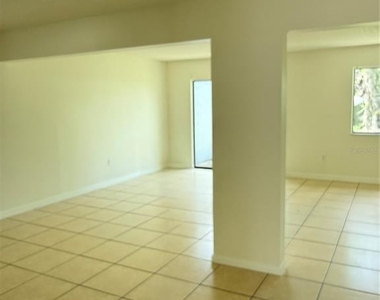 1322 Verona Street - Photo Thumbnail 2