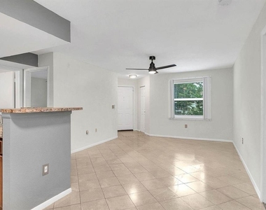 3032 Parkway Boulevard - Photo Thumbnail 6