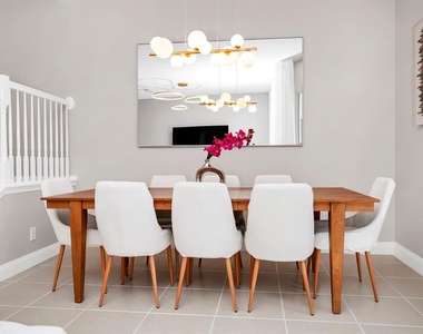 302 Captiva Drive - Photo Thumbnail 14