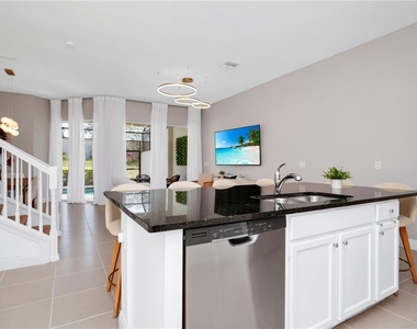 302 Captiva Drive - Photo Thumbnail 4