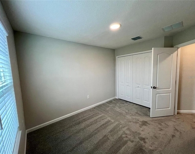 2890 Narcoossee Commons Way - Photo Thumbnail 14