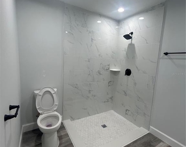 6688 Cherry Road - Photo Thumbnail 5