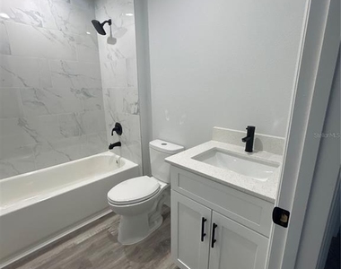 6688 Cherry Road - Photo Thumbnail 6