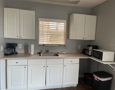 659 Caribbean Drive - Photo Thumbnail 2