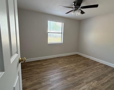 127 Debary Drive - Photo Thumbnail 13