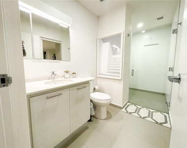 1511 Ponce De Leon Avenue - Photo Thumbnail 9