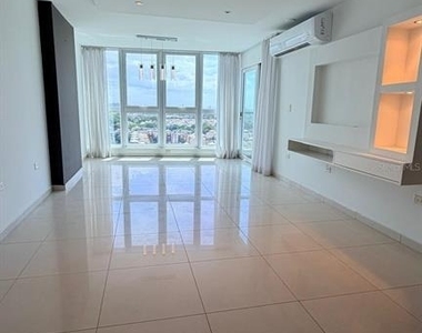 48 Av. Luis Muñoz Rivera Condo. Aquablue, Hato Rey - Photo Thumbnail 34