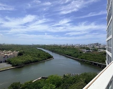 48 Av. Luis Muñoz Rivera Condo. Aquablue, Hato Rey - Photo Thumbnail 14
