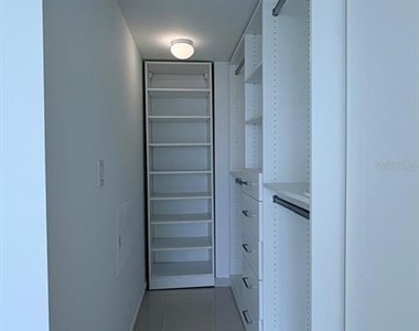 48 Av. Luis Muñoz Rivera Condo. Aquablue, Hato Rey - Photo Thumbnail 20
