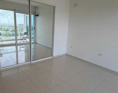 48 Av. Luis Muñoz Rivera Condo. Aquablue, Hato Rey - Photo Thumbnail 16