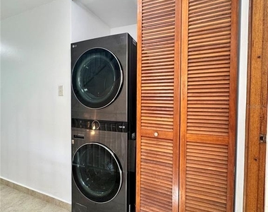 90 Candelero Drive - Photo Thumbnail 10