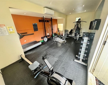 90 Candelero Drive - Photo Thumbnail 18