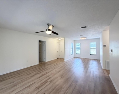 11 Bahia Court Loop - Photo Thumbnail 3