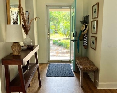 12595 Se Sunset Harbor Road - Photo Thumbnail 20