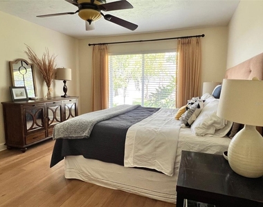 12595 Se Sunset Harbor Road - Photo Thumbnail 8