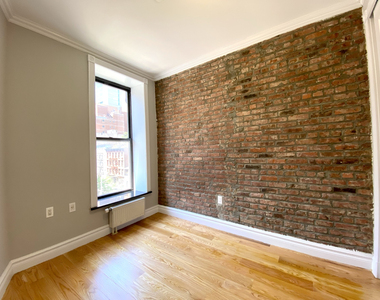 13th & 3rd Ave - Photo Thumbnail 6