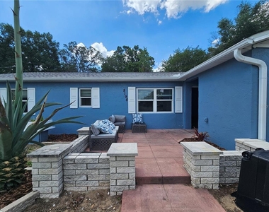 8198 Se 164th Place - Photo Thumbnail 1